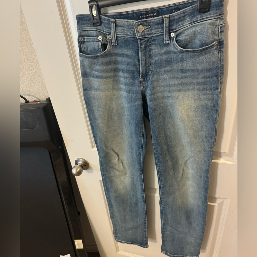 Women’s Lucky brand straight leg denim jeans size 6R